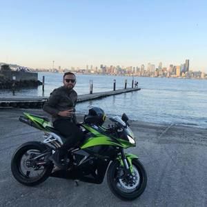 Meet your Posher, Manuel